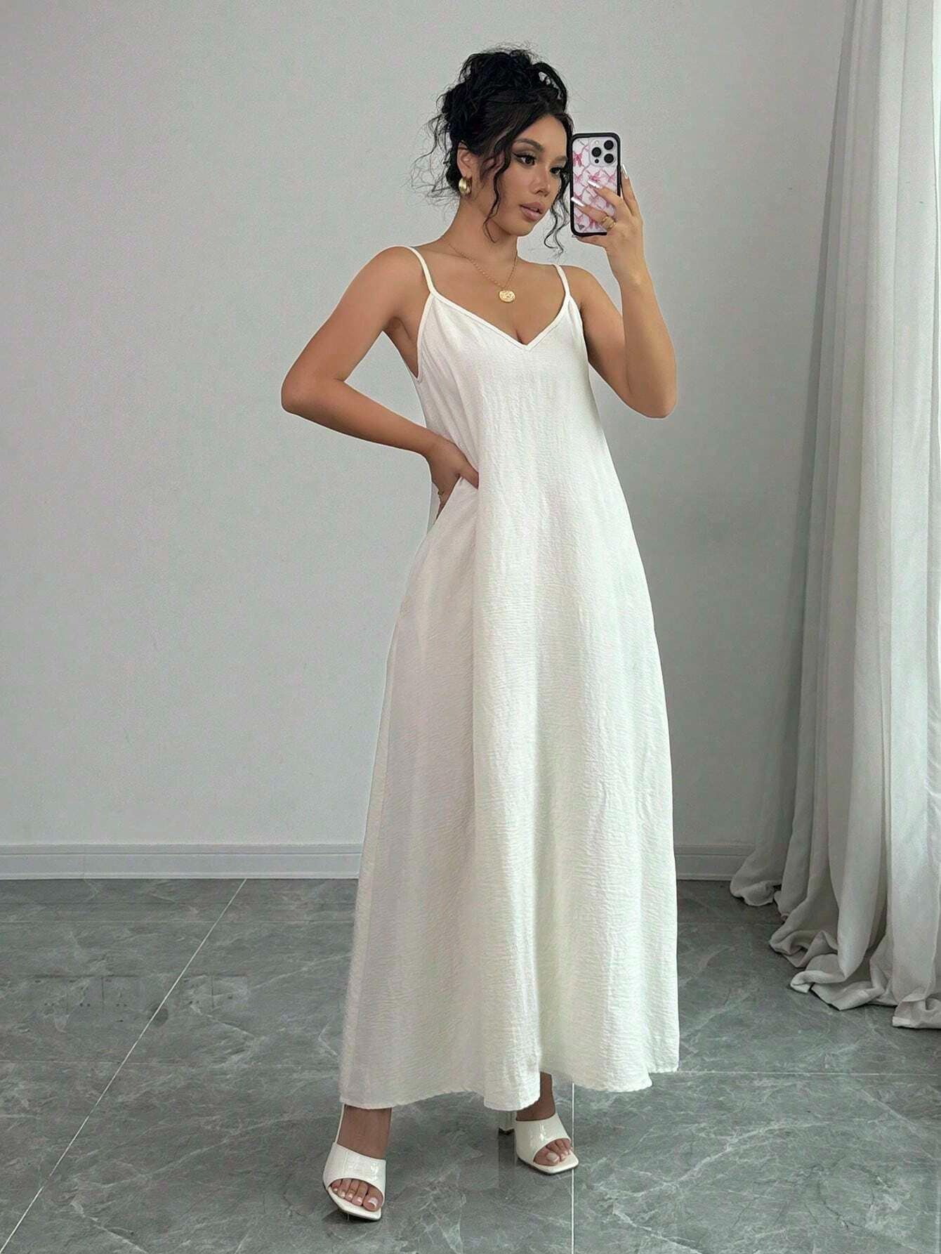 Deborah – Elegant Mid-length White Dress