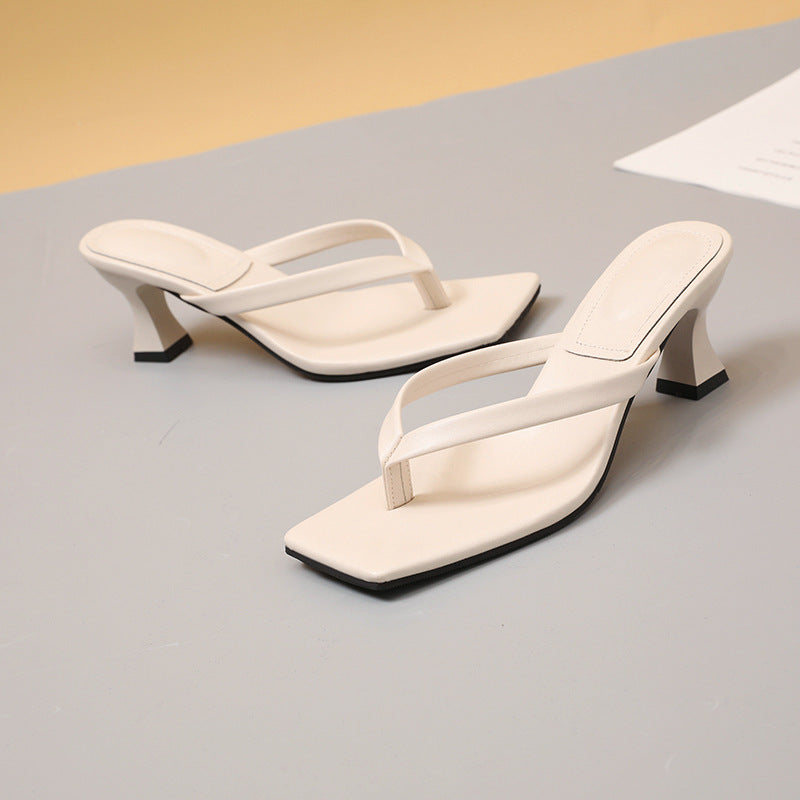 Joan – Square-Headed Beach Sandals with Thick Heels