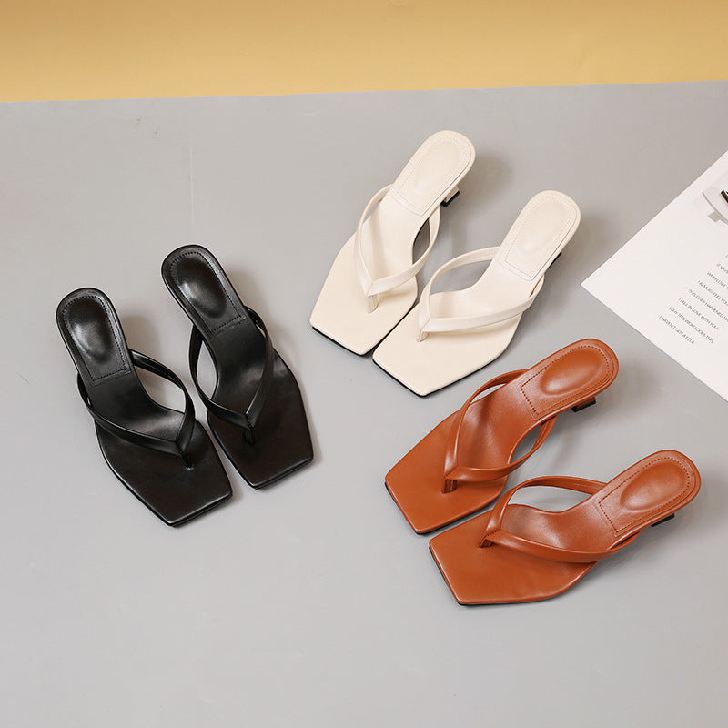 Joan – Square-Headed Beach Sandals with Thick Heels