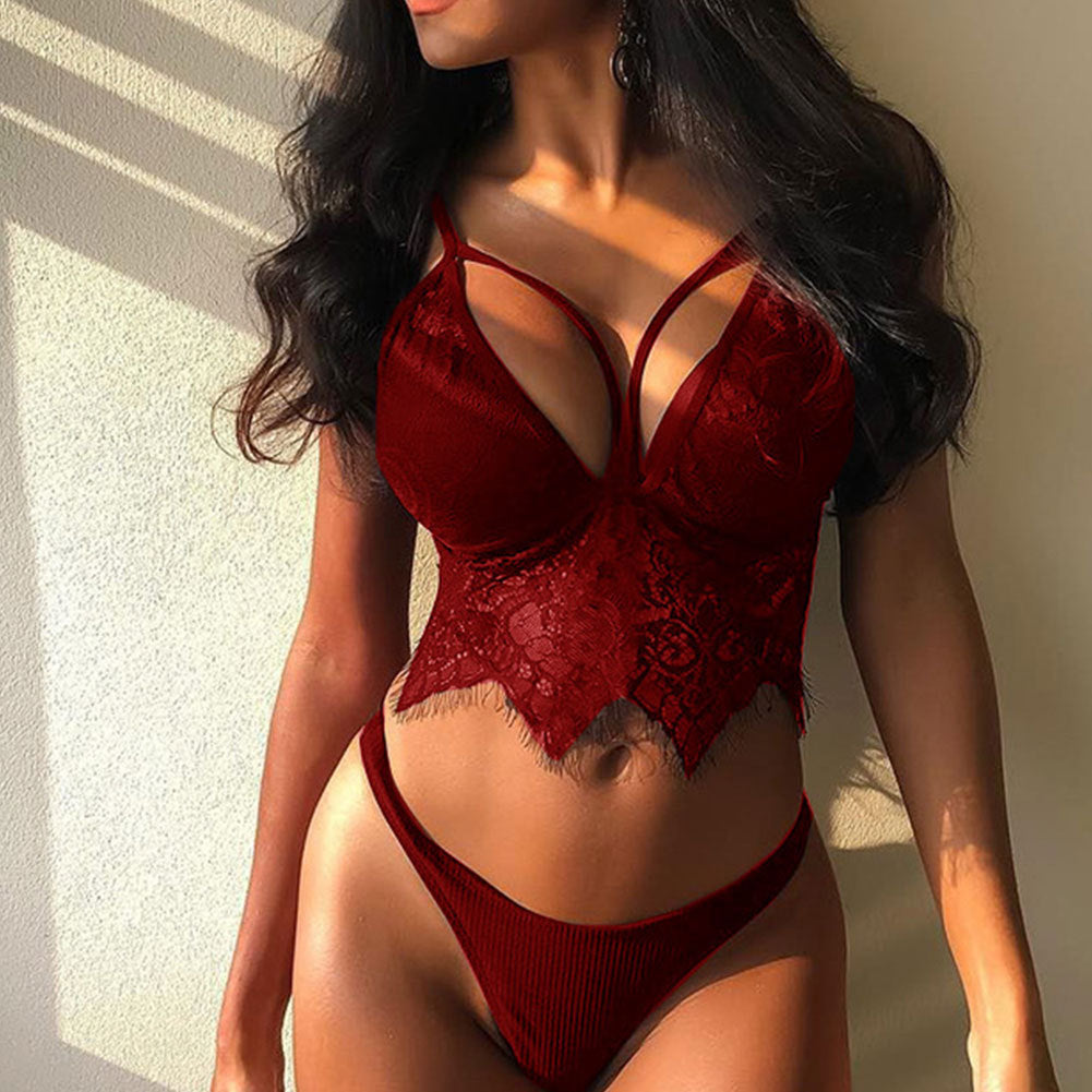Lisa – Elegant Lace Lingerie