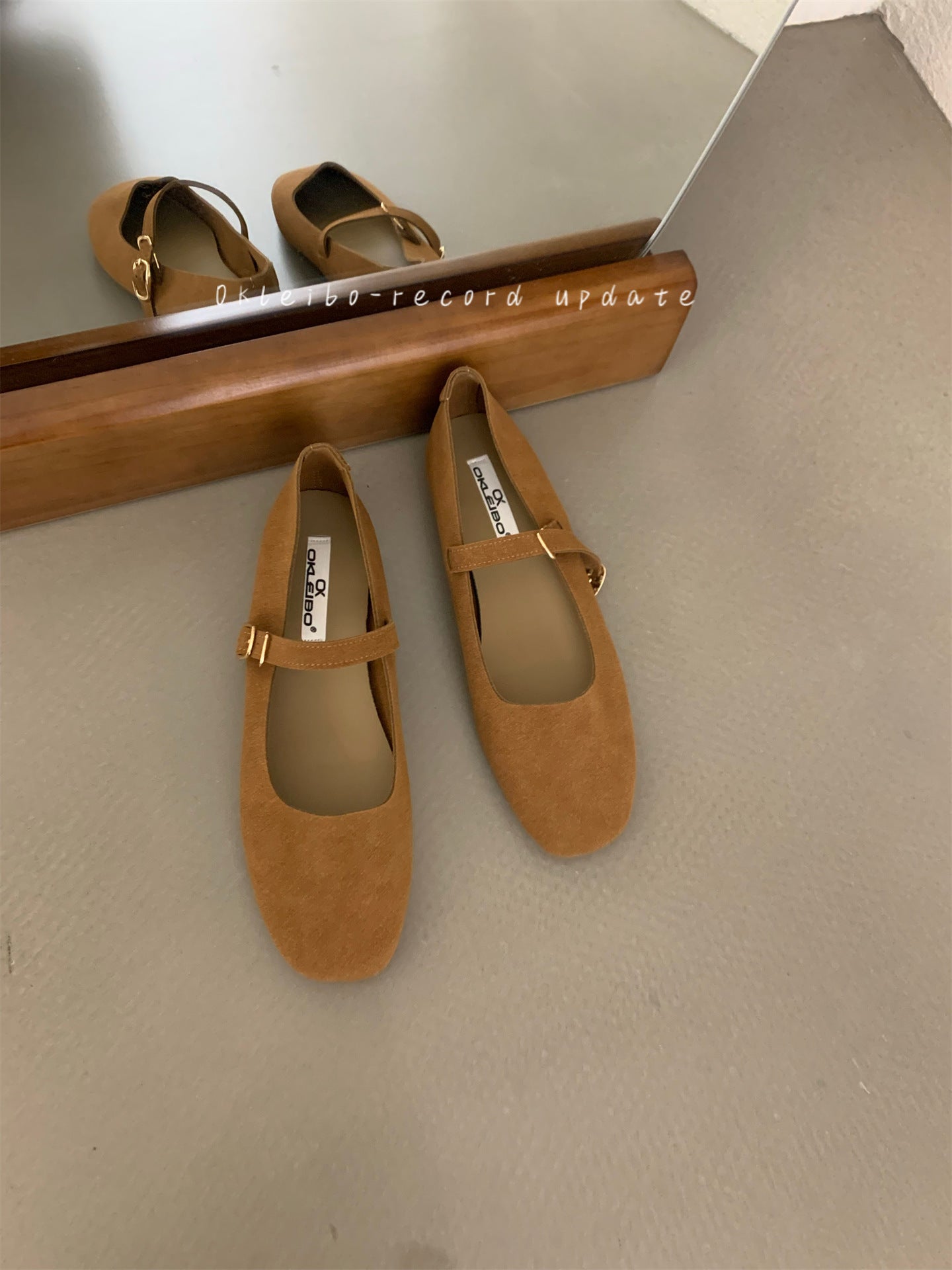 Heidi – Comfortable Vegan Leather Flat Shoes