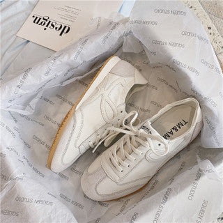Andrea – Women's Classic Flat Sneakers