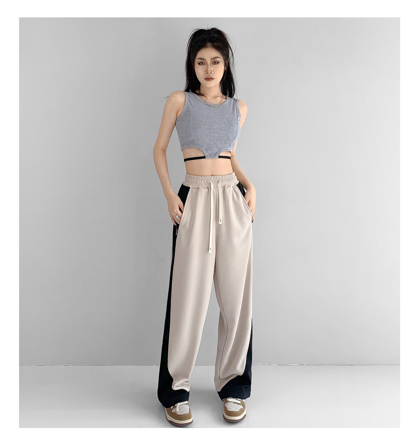 Tara – Loose Fitting Fashionable Sports Pants