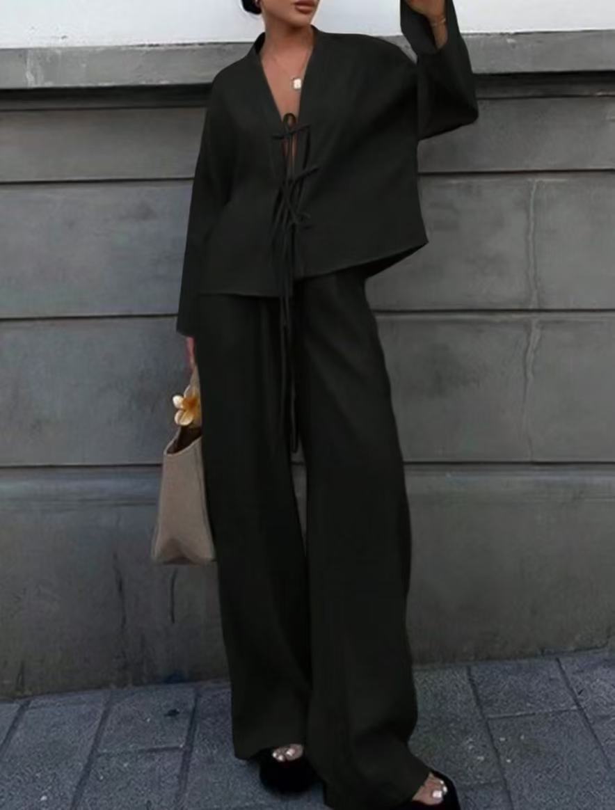 Kelly – Women's Fashion Lace-up Suit