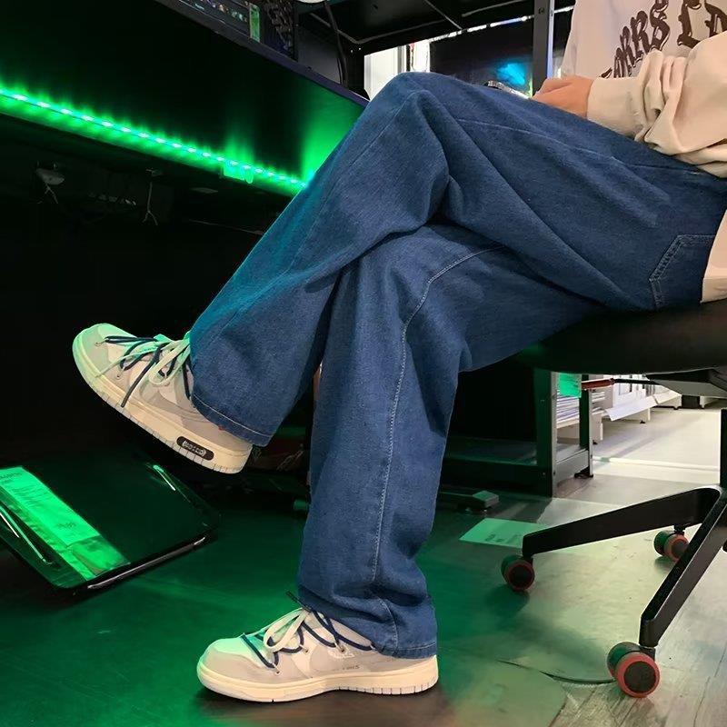 Doug – Retro Washed Loose Jeans