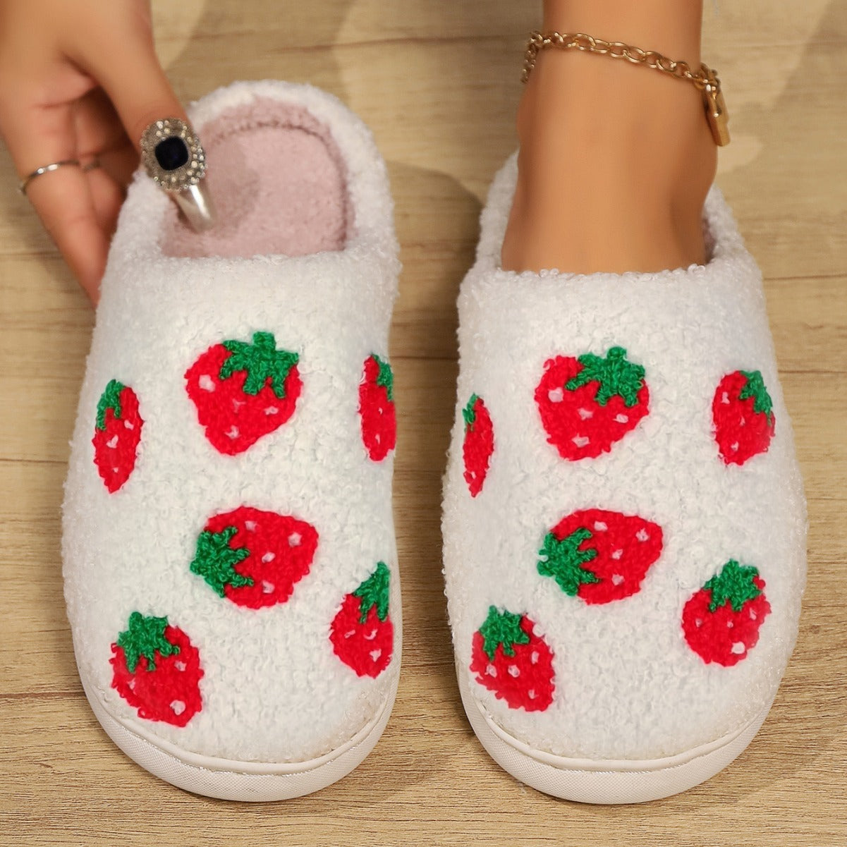 Lucy – Fruit Pattern Casual Slippers