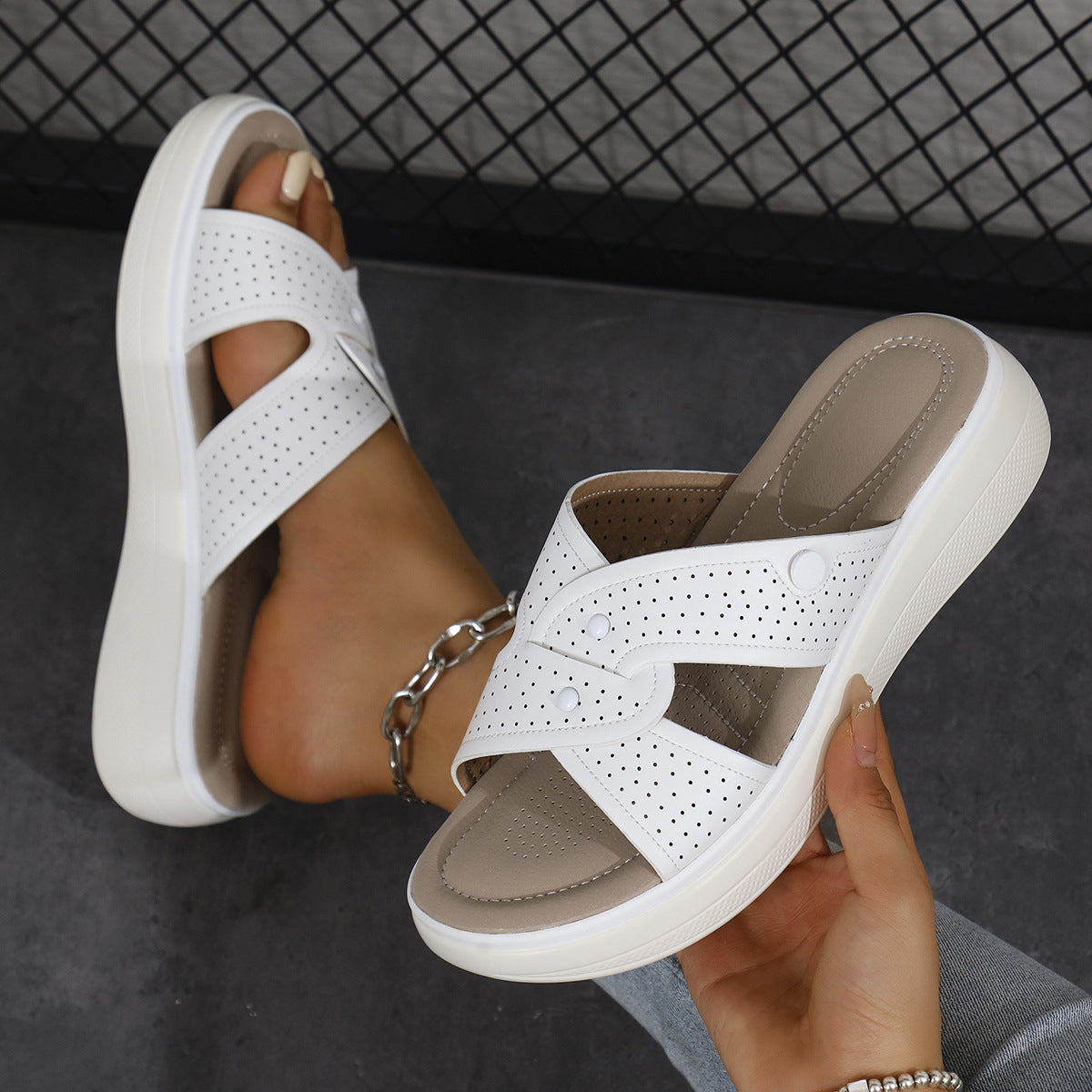 Sharon – Retro Casual Women's Slippers