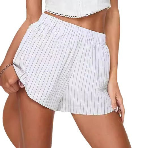 Patricia – Loose Striped Shorts with Pockets