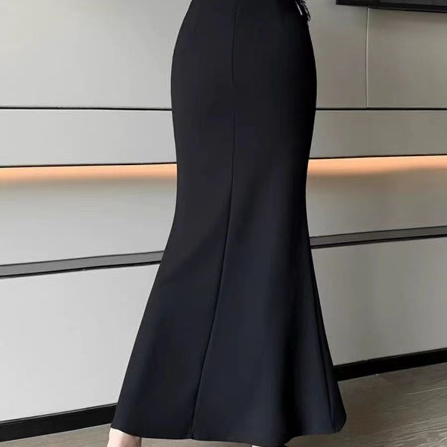 Fiona – Elegant Fishtail Skirt