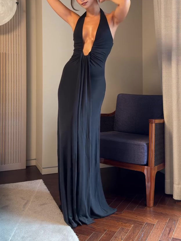 Kim – Elegant Pleated Maxi Dress