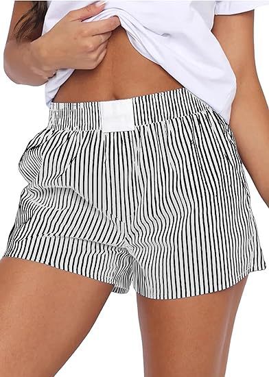 Brenda – Loose Comfortable Striped Shorts with Pockets