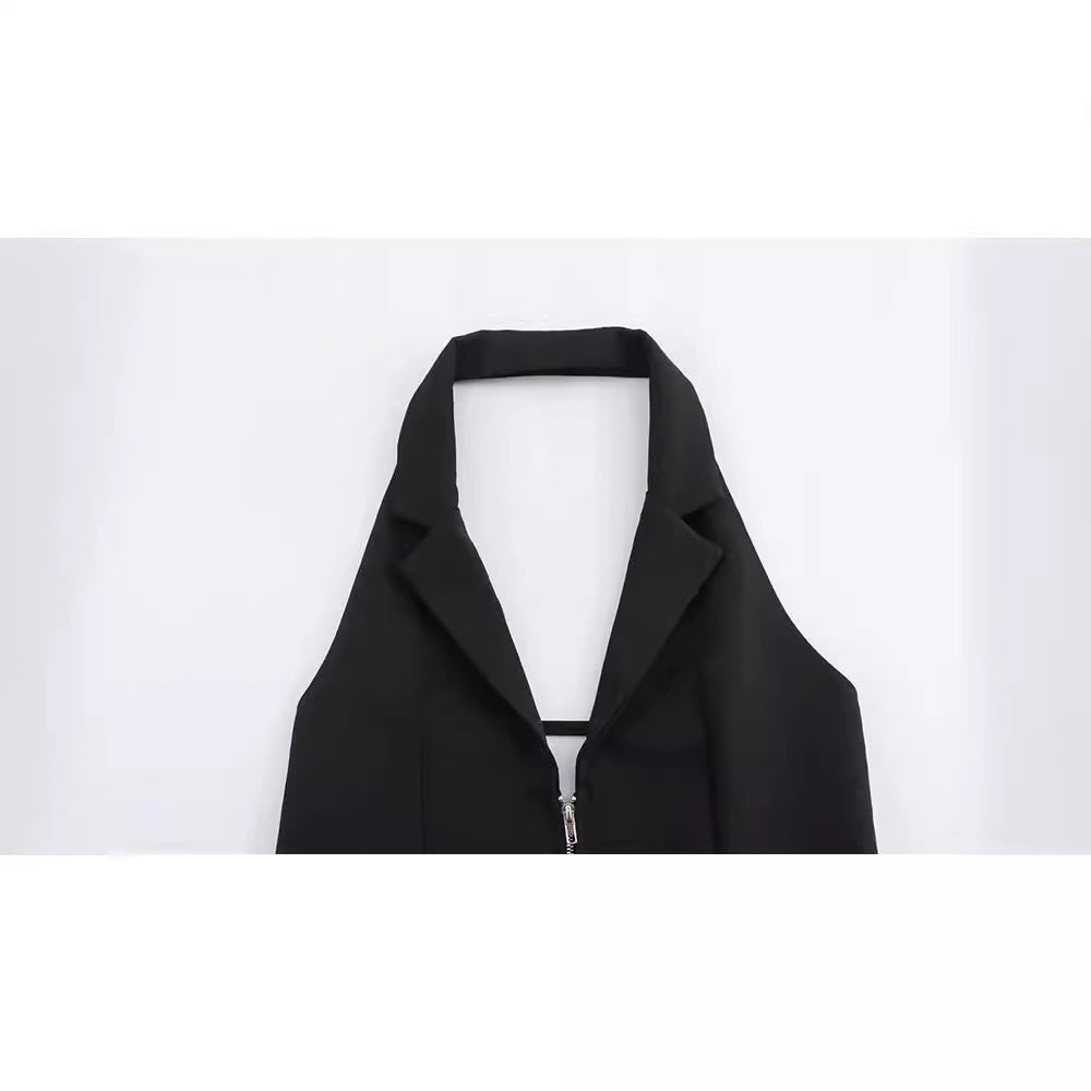 Kelly – Slim-fit Backless Collar Top