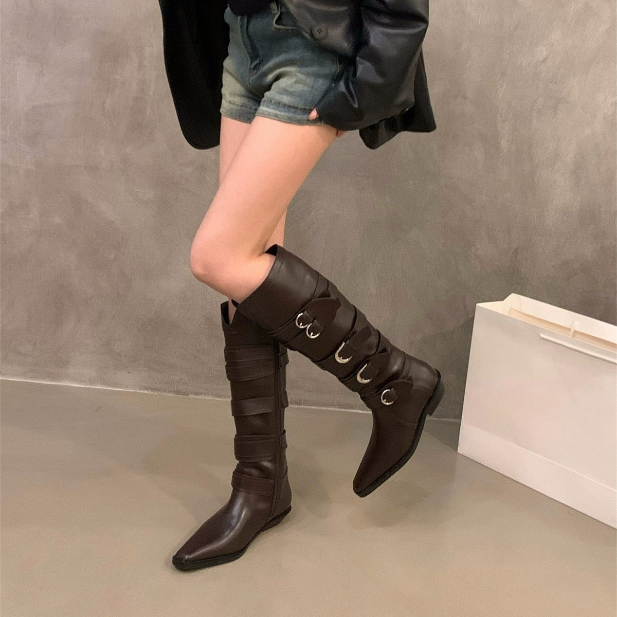 Melissa – Chunky Heel Pointed Brown Boots