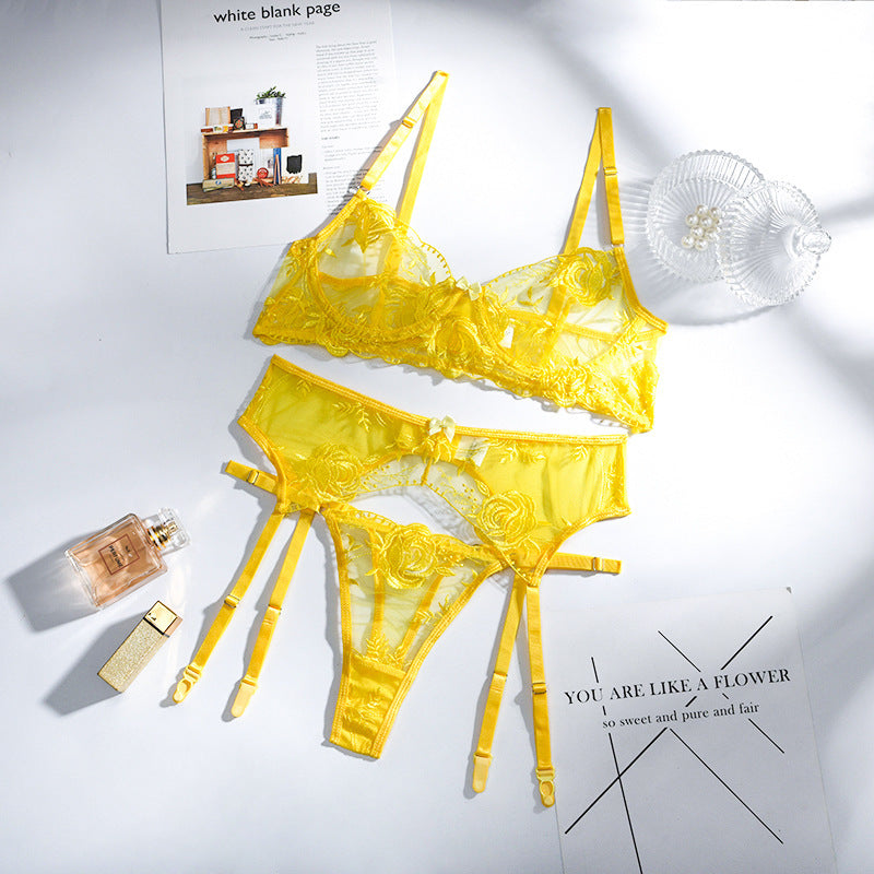 Louise – Lace Embroidered Lingerie Set
