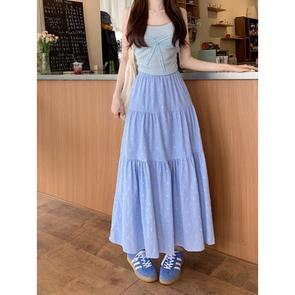 Kate – Plaid A-Line Skirt with Embroidery