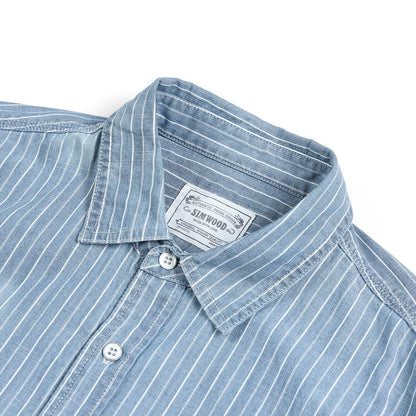 Richard – Casual Shirt with Blue Striped Design