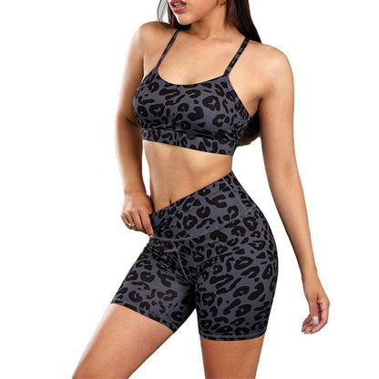 Deborah – Leopard Print Yoga Set
