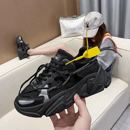 Gordon – Black Platform Sneakers