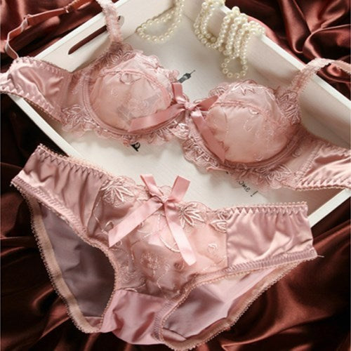 Andrea – Ultra-Thin Lingerie Set