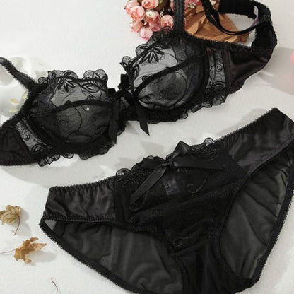 Andrea – Ultra-Thin Lingerie Set
