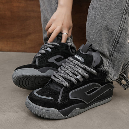 Stan – Heightened Sneakers for Couples