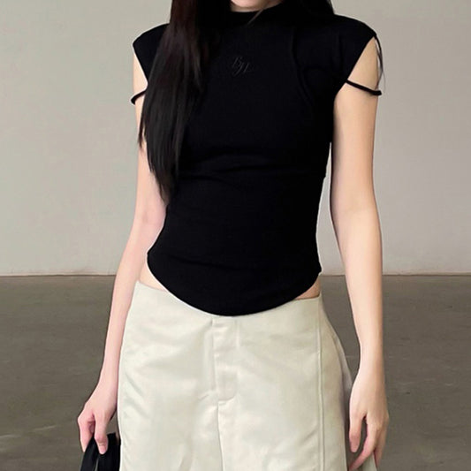 Shirley – Versatile Pullover Top with Irregular Hem