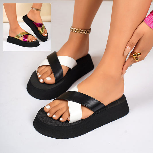 Wendy – Fashion Sandals with Crossed Straps