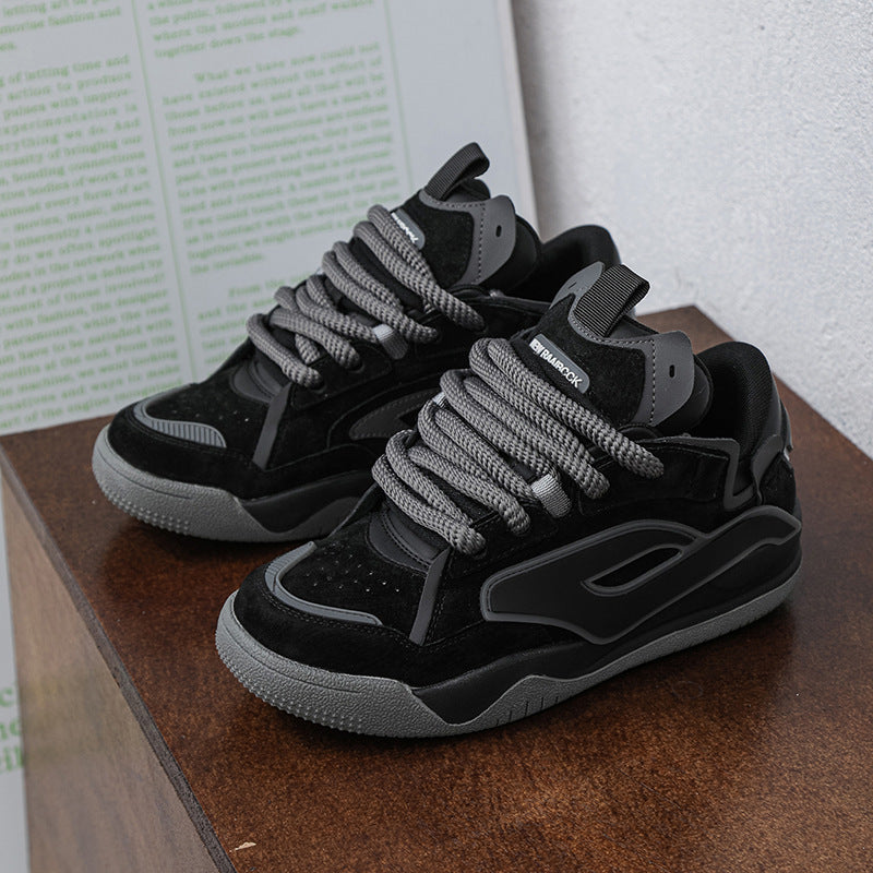 Stan – Heightened Sneakers for Couples