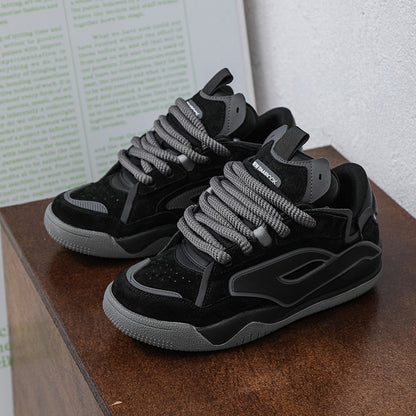 Stan – Heightened Sneakers for Couples