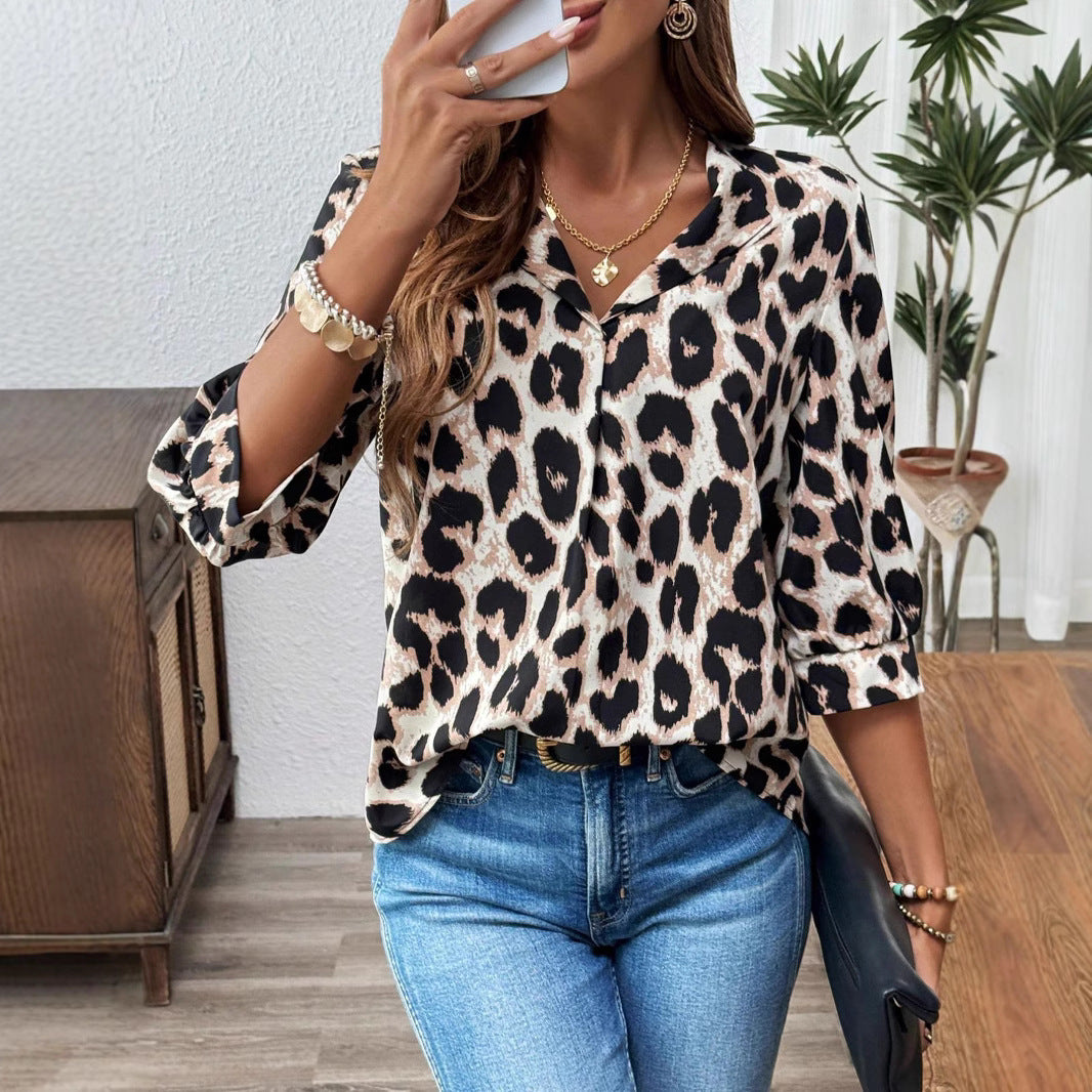 Nicole – Elegant Long Sleeve Shirt with Leopard Print