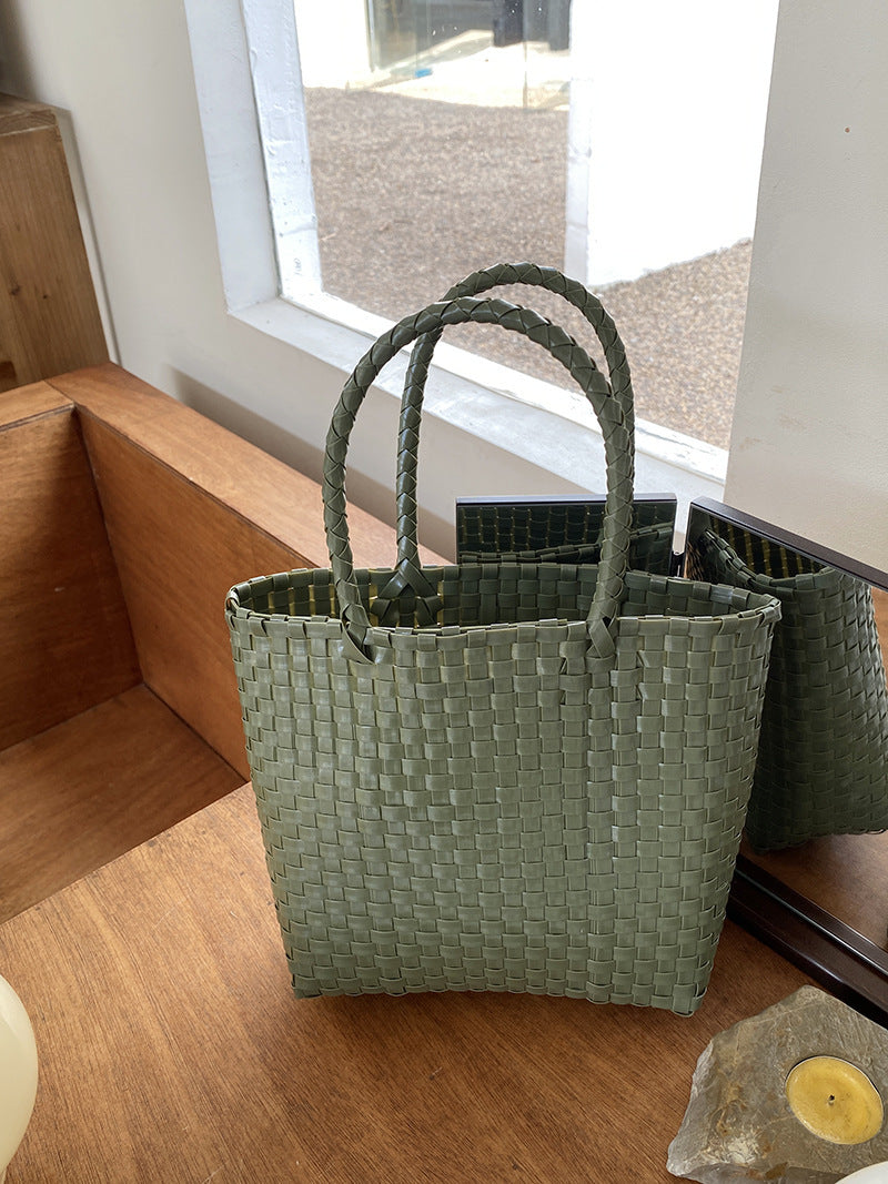 Mary – Holiday Shoulder Tote Hand-woven Bag