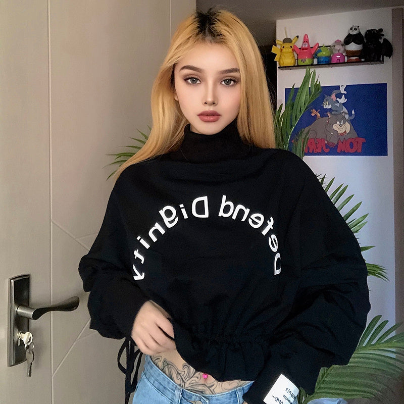 Hannah – Slim High-Neck Tunic Sweatshirt with Letter Print