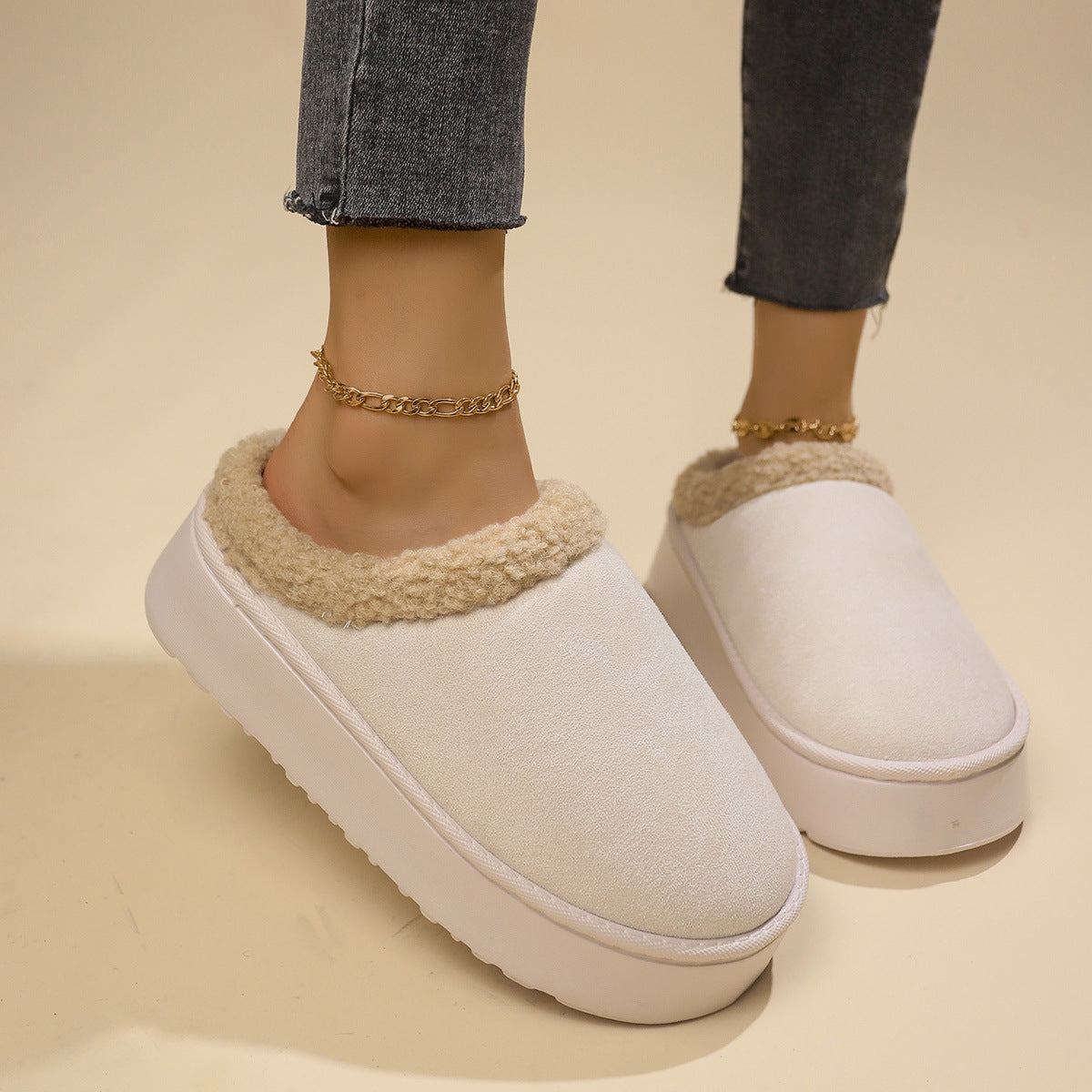 Faith – Women's Indoor Vegan Suede Slippers