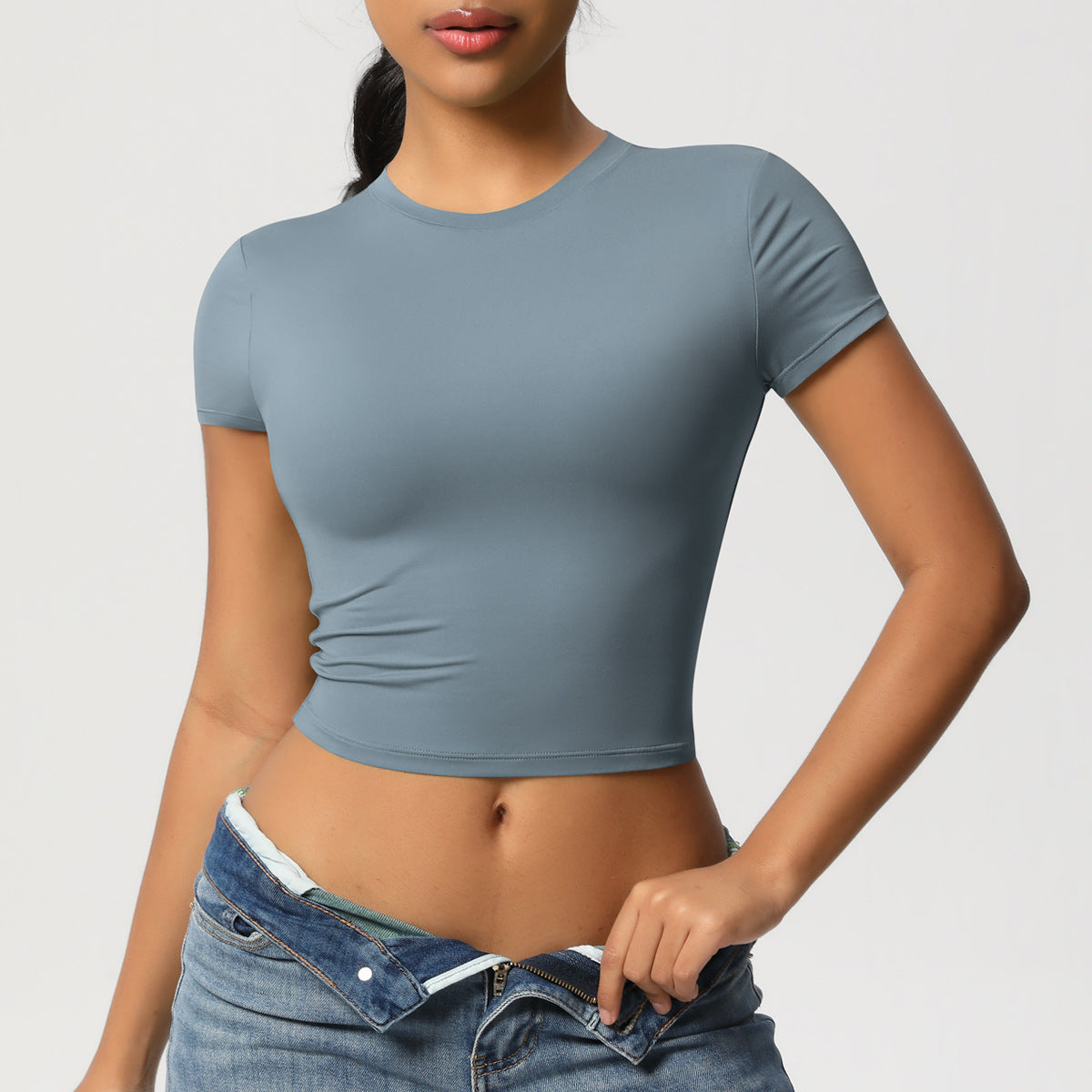 Mandy – Women's Quick-Drying Workout Top