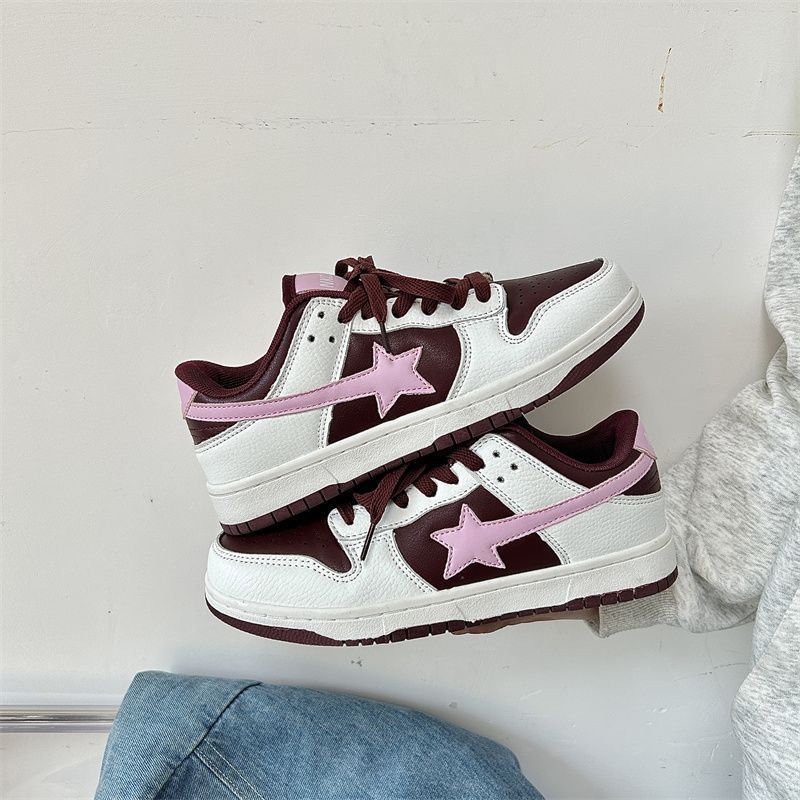 Ashley – Versatile Trendy Casual Low Top Sneakers