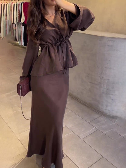 Mary – V-neck Tunic & High-waisted Skirt Set