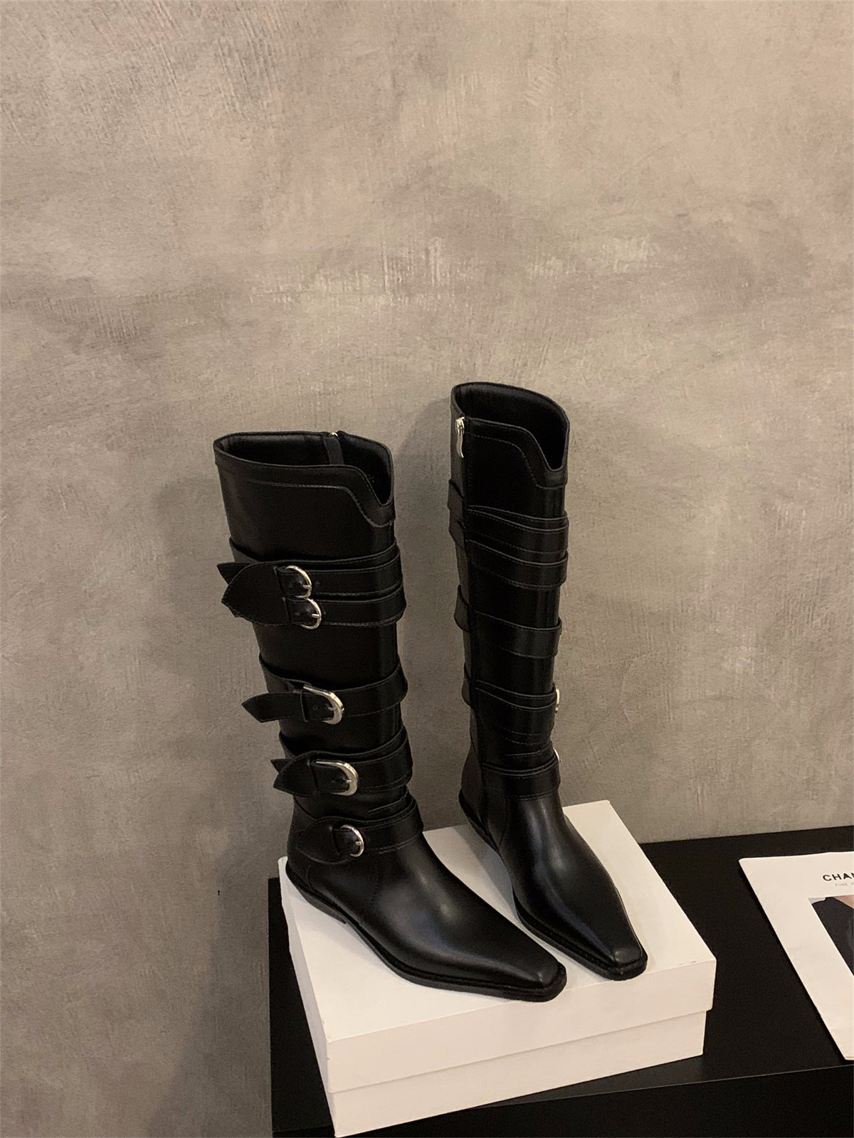 Melissa – Chunky Heel Pointed Brown Boots