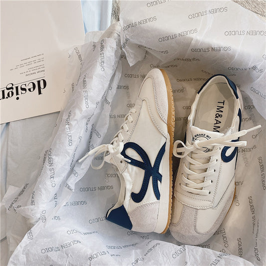 Andrea – Women's Classic Flat Sneakers