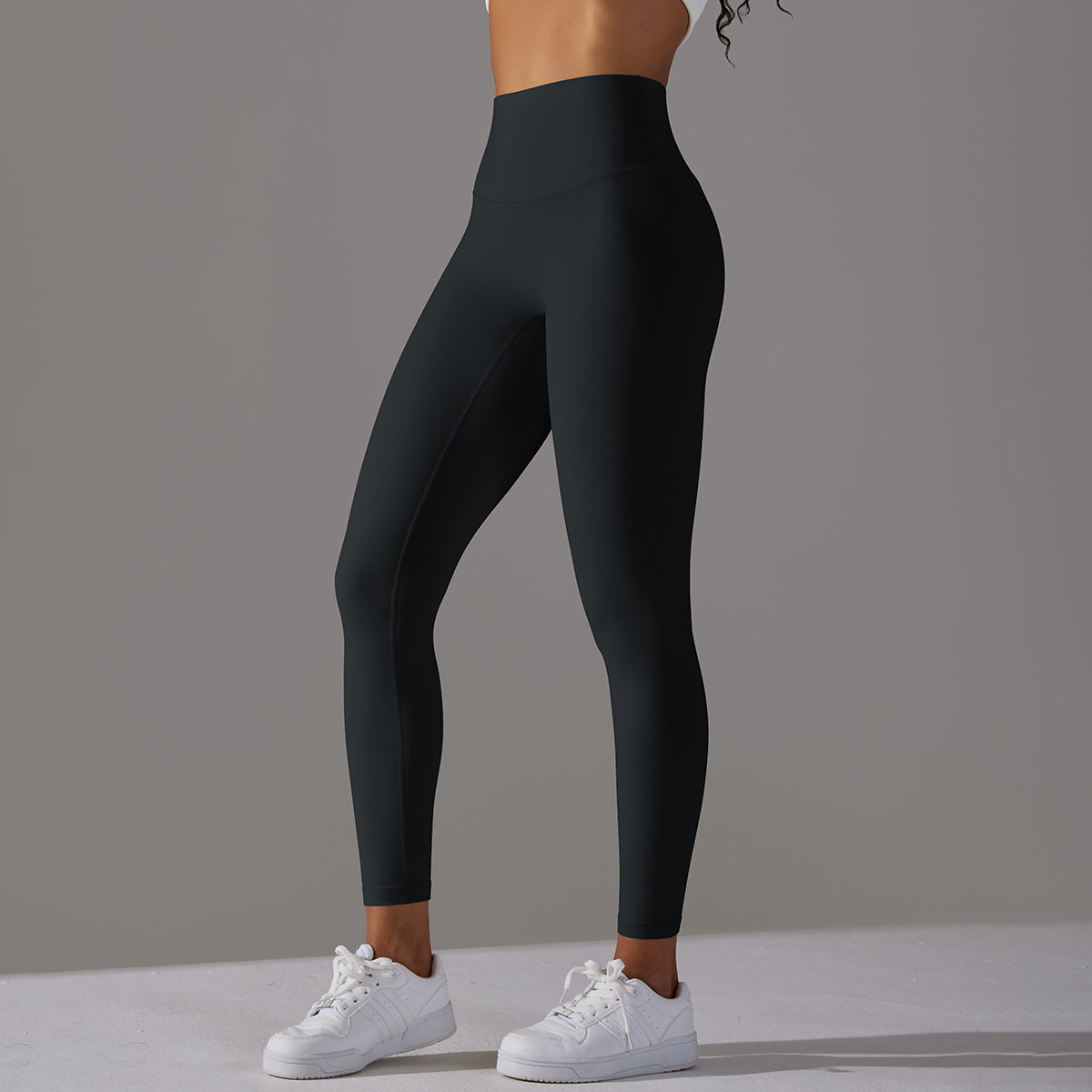 Hannah – Stylish Women's Yoga Pants