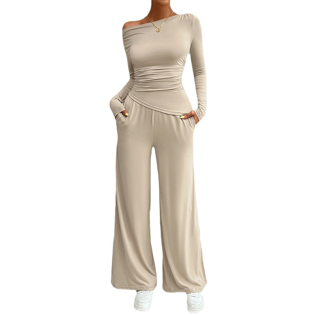 Carly – Fashionable Fitted Long Sleeve Suit