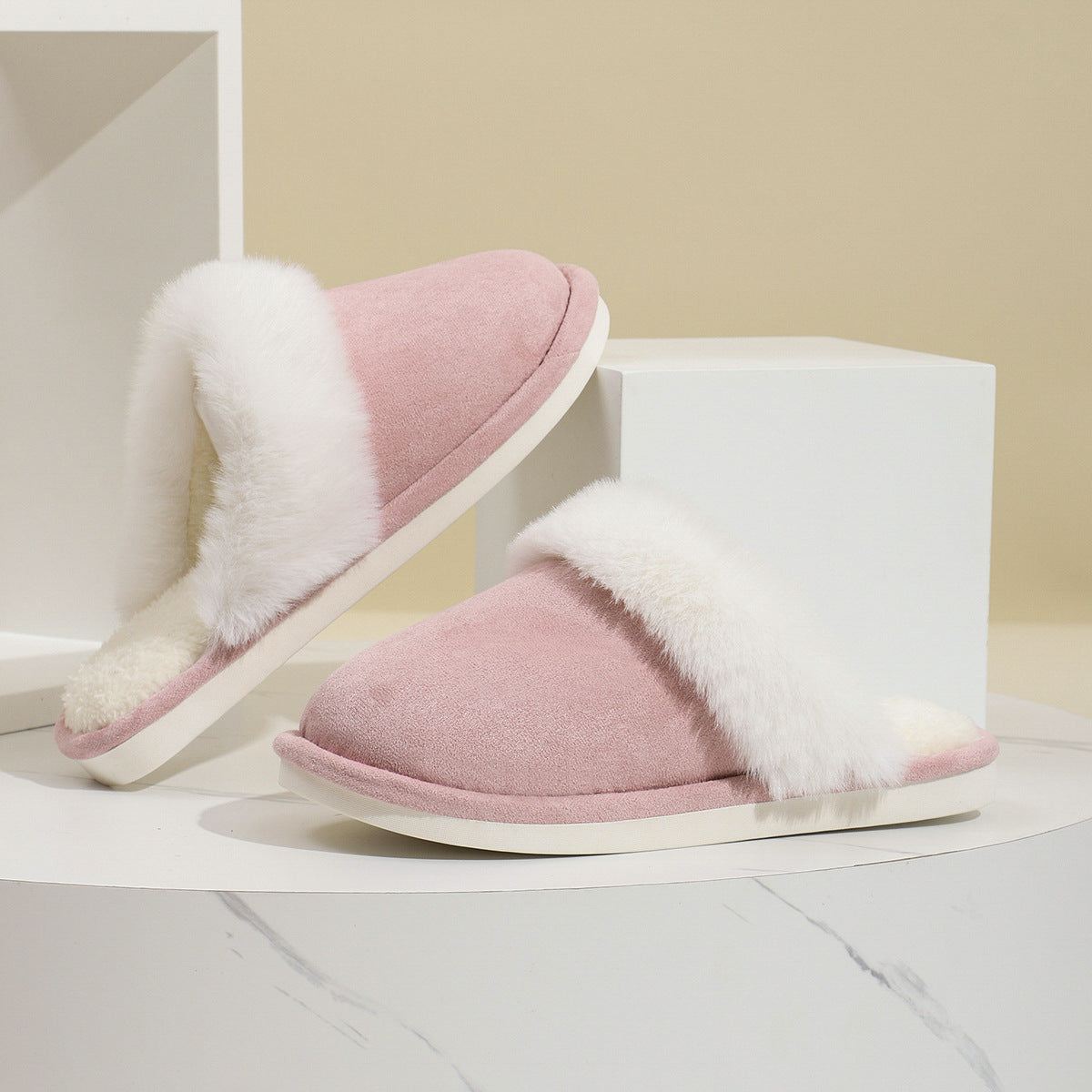 Hannah – Cozy Vegan Suede Slippers