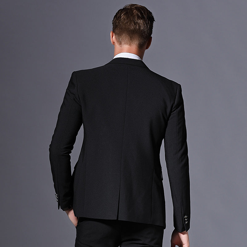 Jake – Slim Men's Suit with Button Details