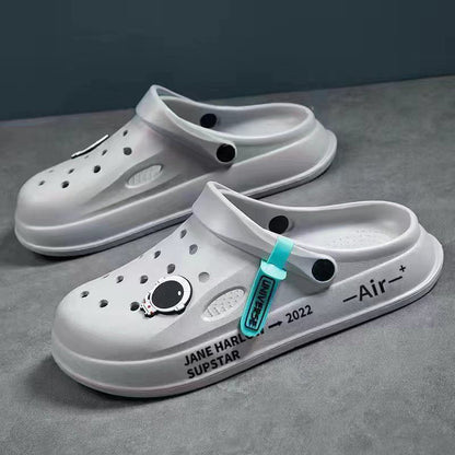 Dylan – Astronaut Decor Clogs