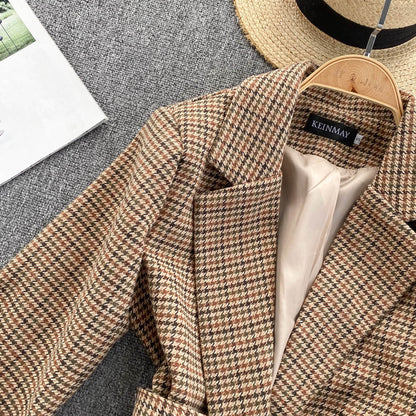 Laura – Double-breasted Plaid Blazer