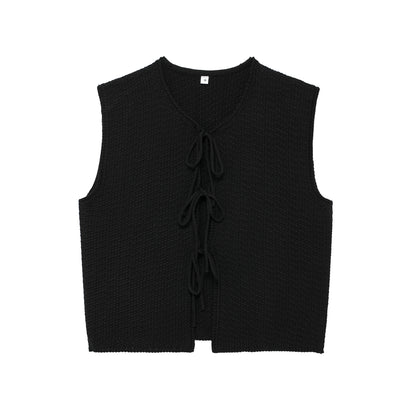 Betty – Artistic Retro Knitted Vest