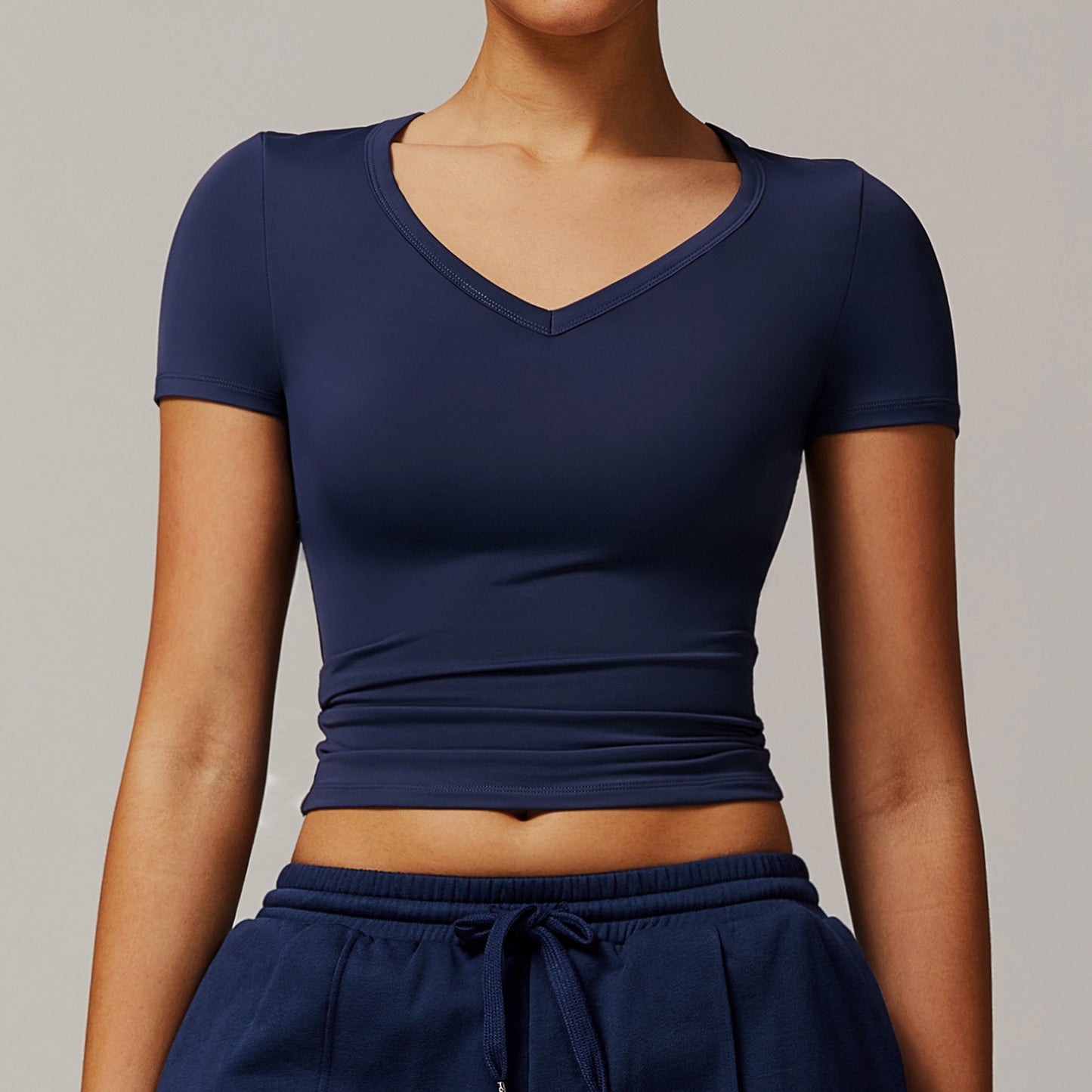 Julia – Short Sleeve Yoga Jacket for Active Workouts