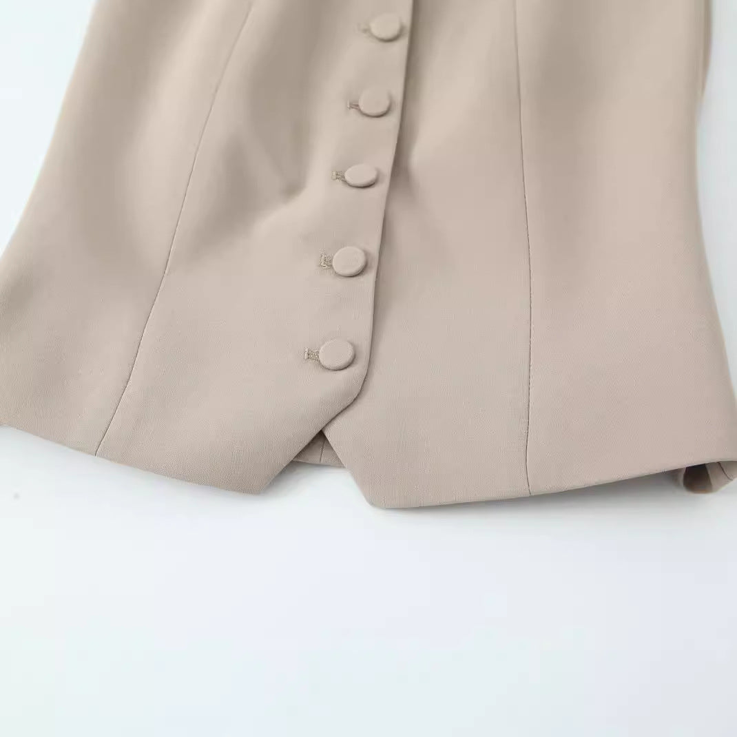 Megan – Elegant Slim-Fit Sling Top