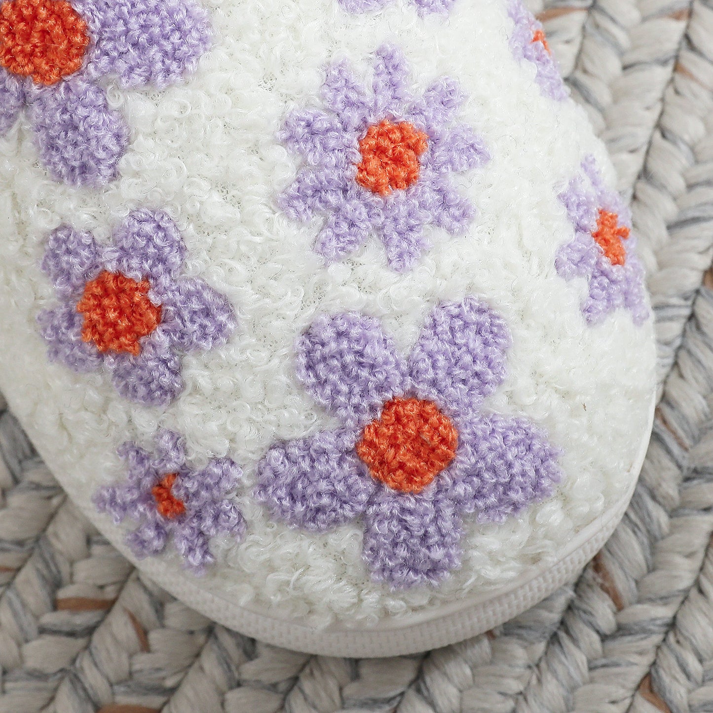 Sarah – Hibiscus Flower Woolen Slippers