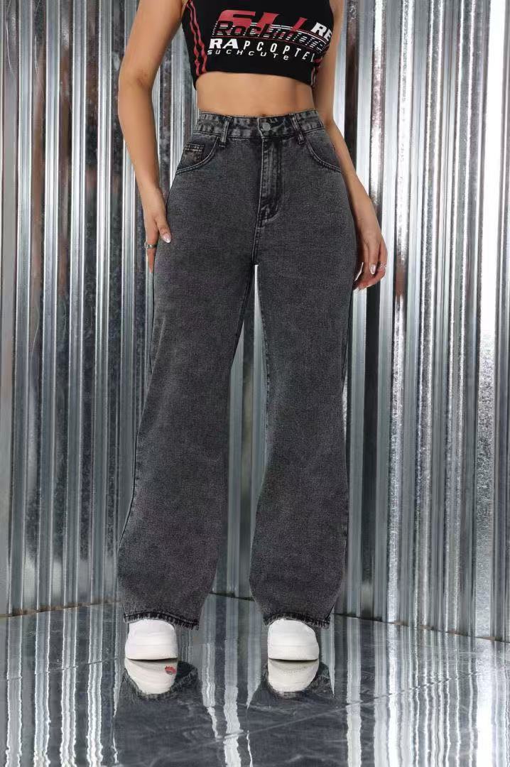Donna – High Waist Embroidered Jeans