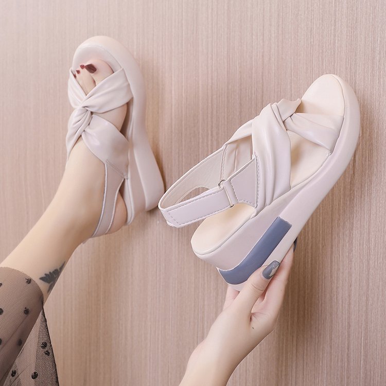 Gabrielle – Cross-strap Platform Wedge Sandals